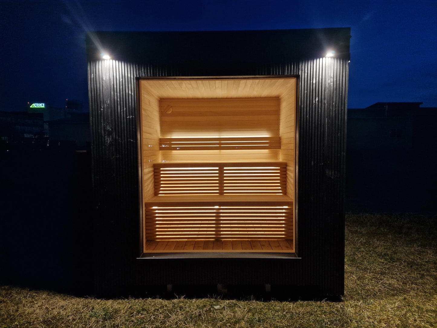 Sauna - Moderne kube 2,4 x 2,4 sort