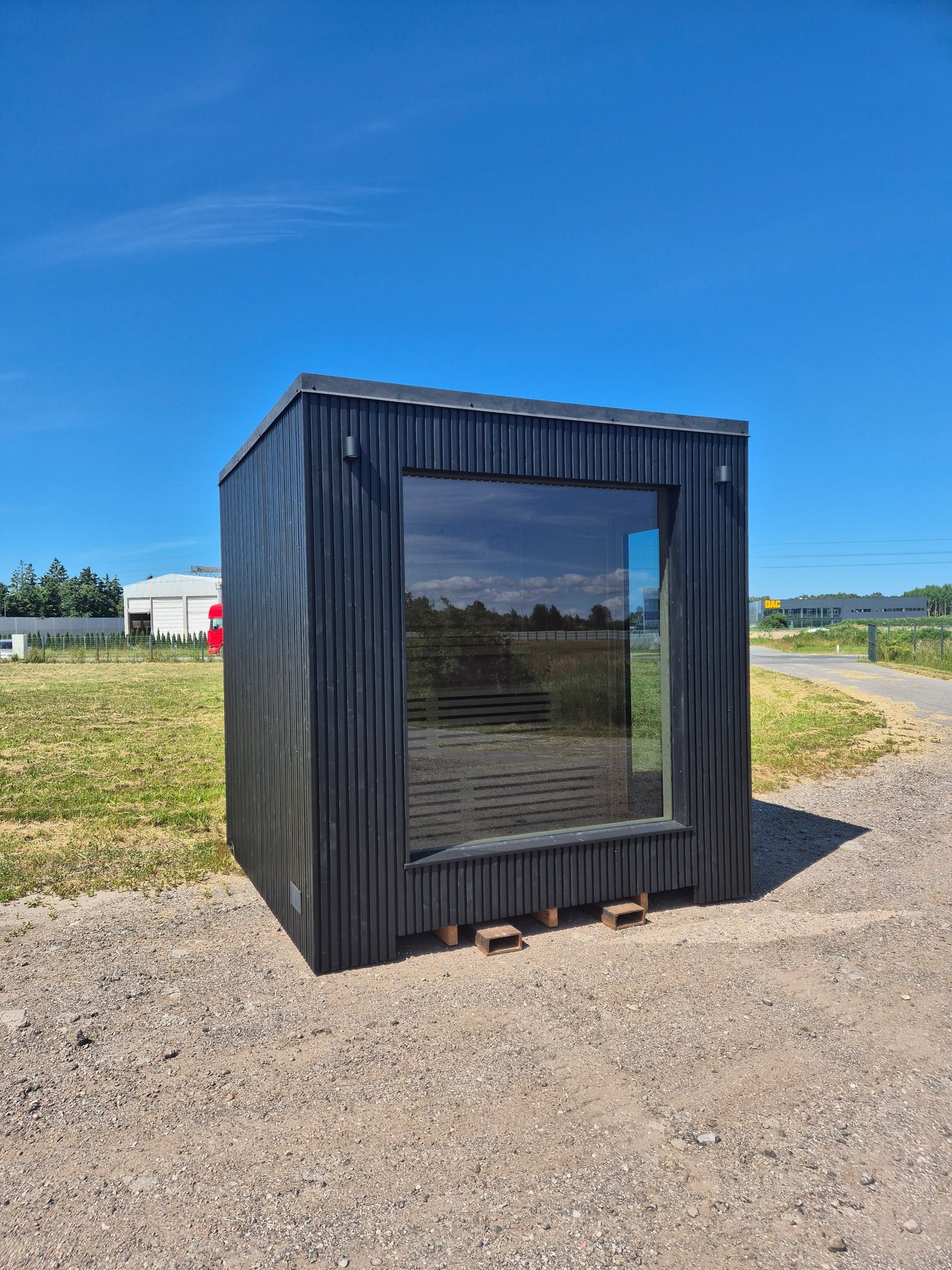 🟦 CUBE SOLO COMFORT – UTOMHUSBASTU